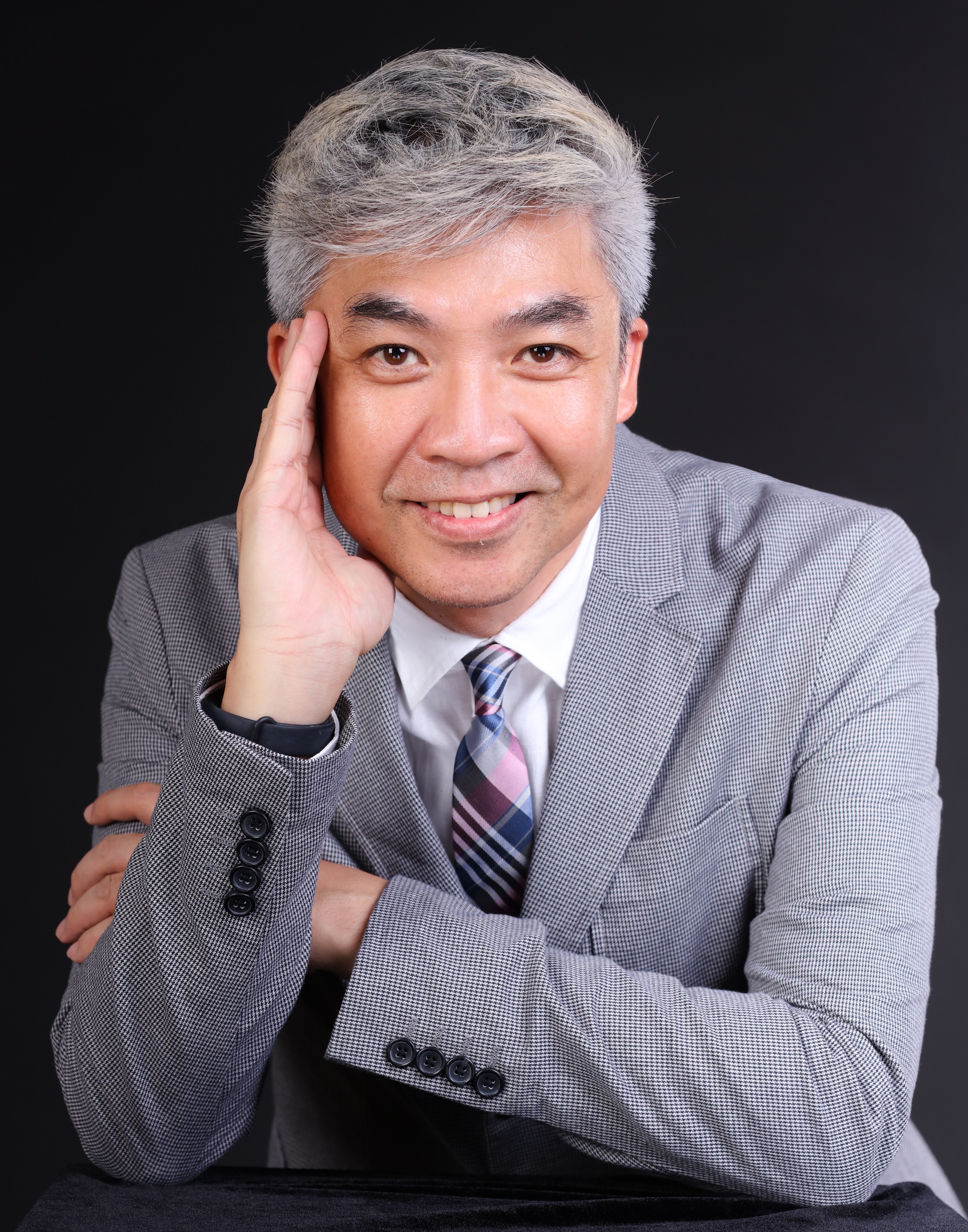 Dr. Li Chan Wing
